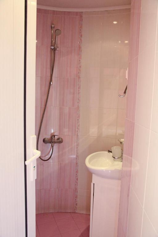 Rio Family Hotel Blagoevgrad Bilik gambar